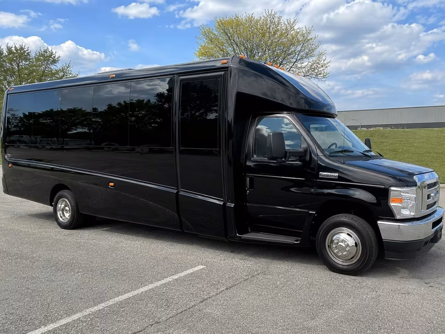 18 passenger minibus