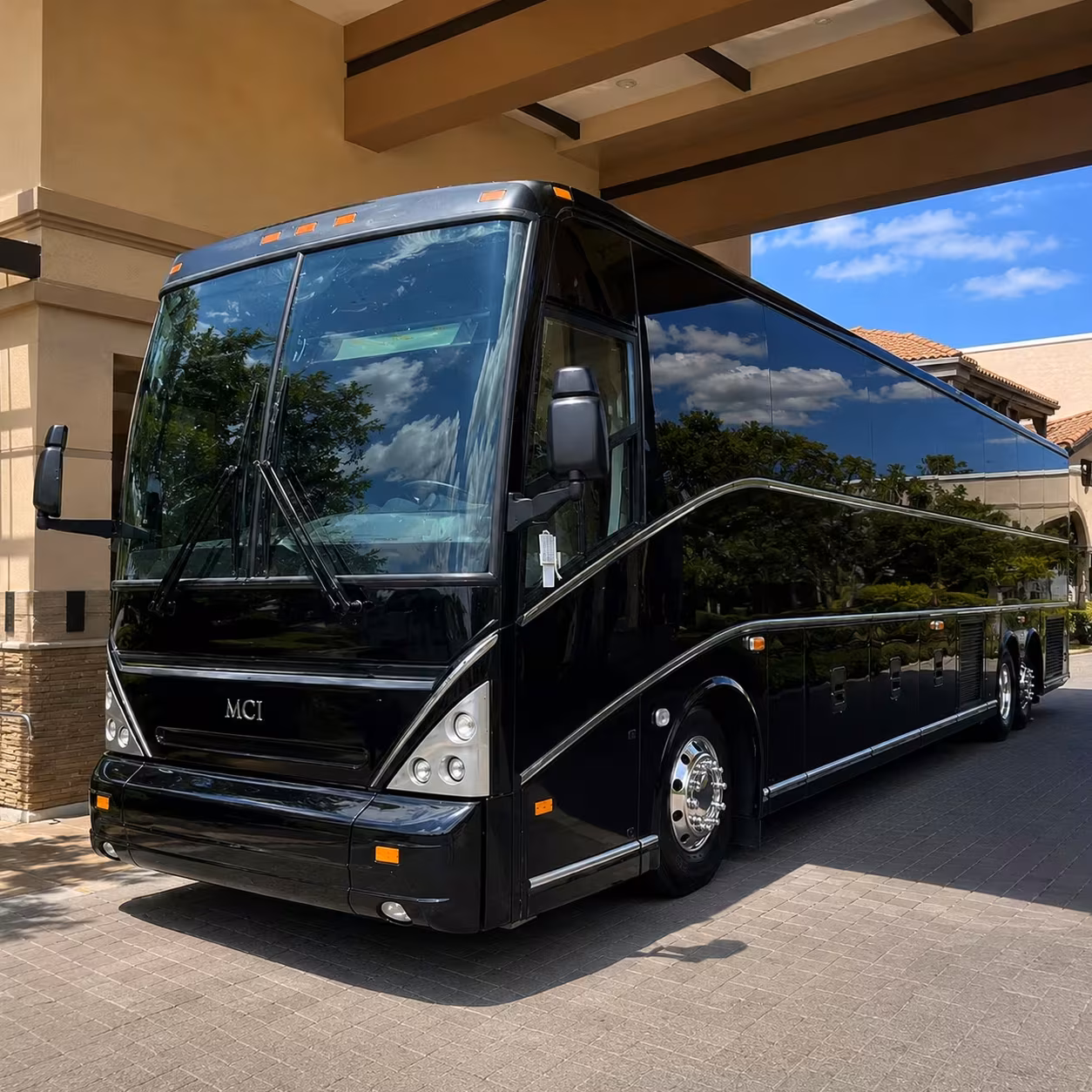 atlanta bus rentals to hartsfield jackson for corporate groups