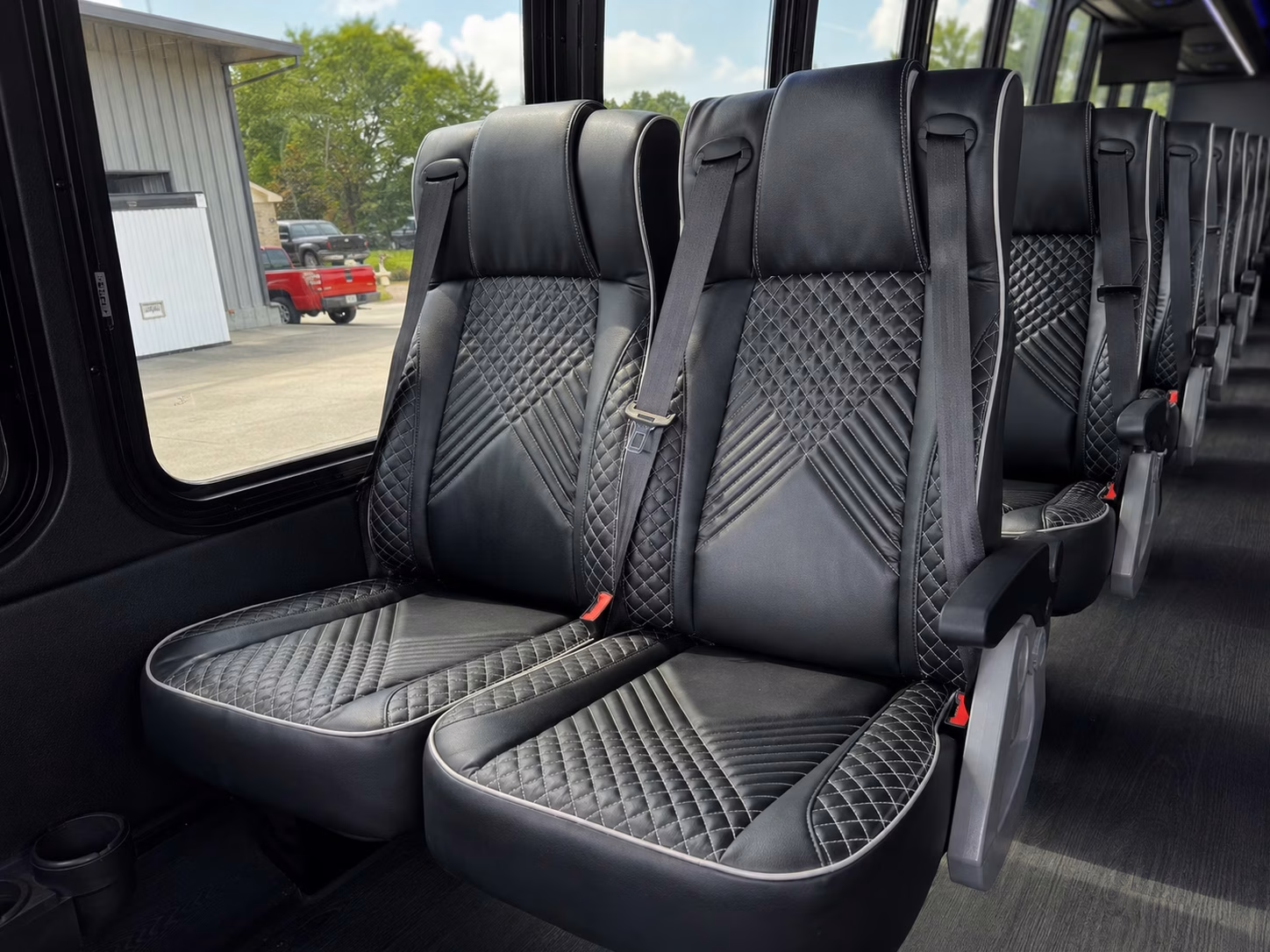 atlanta prom bus rentals with live phone support every day