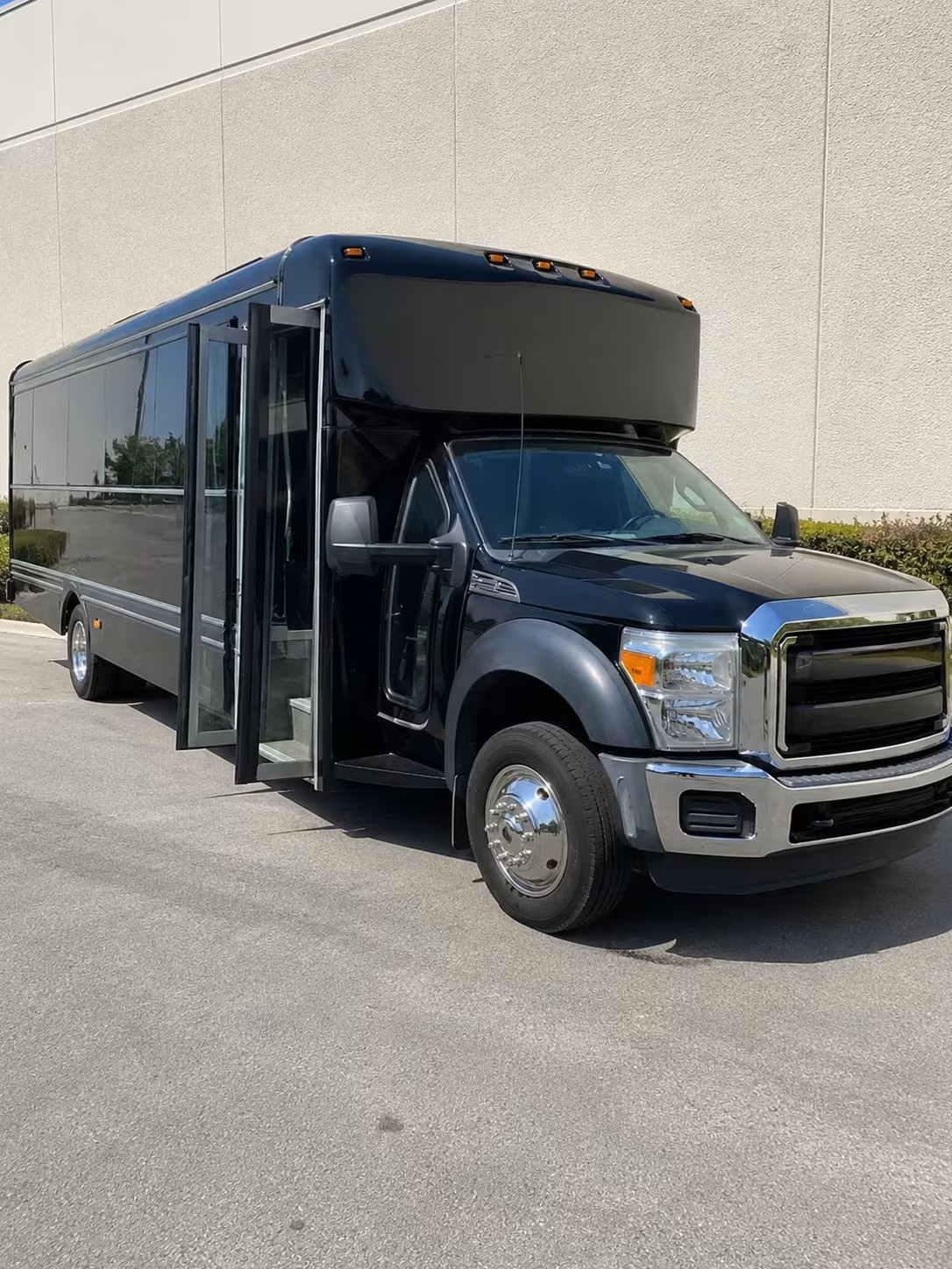 concert bus rentals in atlanta